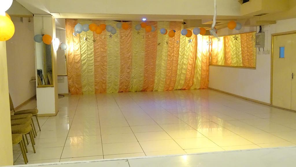 Hypertek Hotel Grand Baie Bagian luar foto