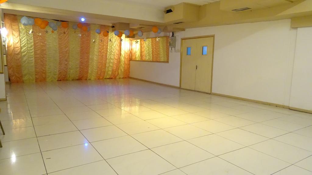 Hypertek Hotel Grand Baie Bagian luar foto